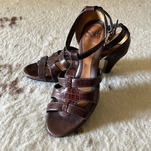 Sofft brand, leather “mock croc” heeled sandals, ankle strap